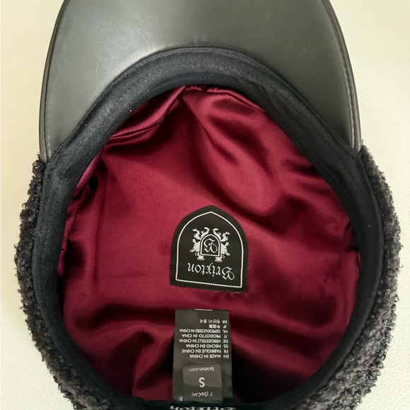 SOLD🎈🎈🎈🎈🎈🎈🎈🎈🎈🎈Brixton Black Textured women’s Hat, Black, Small - Picture 5 of 8